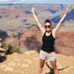 Meet your Posher, Carrie